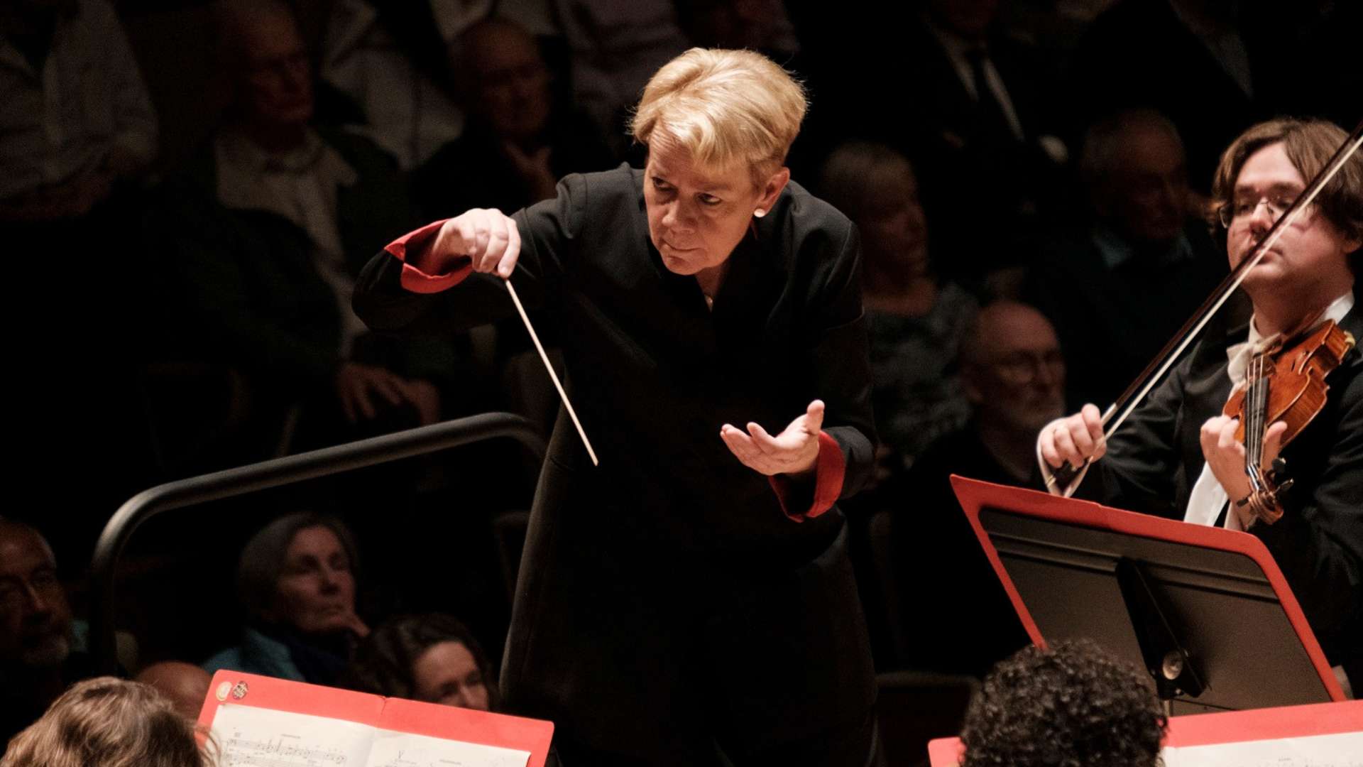 Philharmonia Orchestra Appoints Marin Alsop As Principal Guest