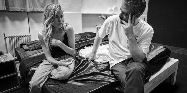 Sienna Miller and Benedict Andrews in rehearsal for Cat on a Hot Tin Roof. Photo by Charlie Gray.jpg (2)