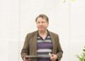Simon Shackleton in rehearsals for THE IMPORTANCE OF BEING EARNEST. Photo credit James Findlay (2)
