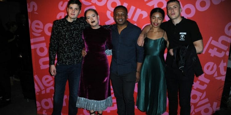 Tanya Burr and The Cast of Confidence on Opening Night c. Terry Scott
