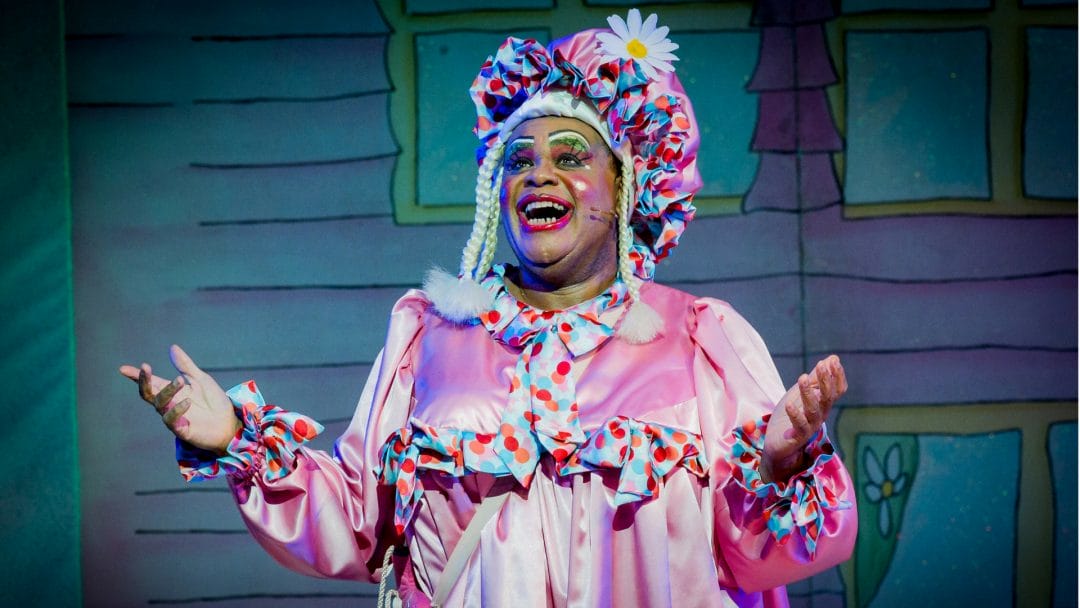Clive Rowe Returns to Hackney Empire Pantomime