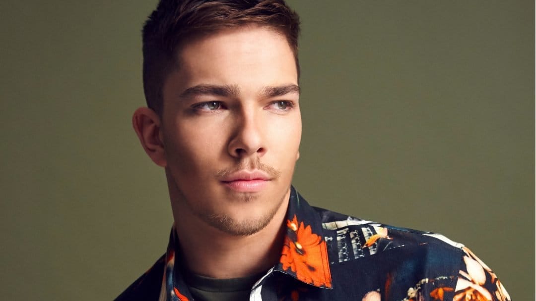Matt Terry c. DE Edwards