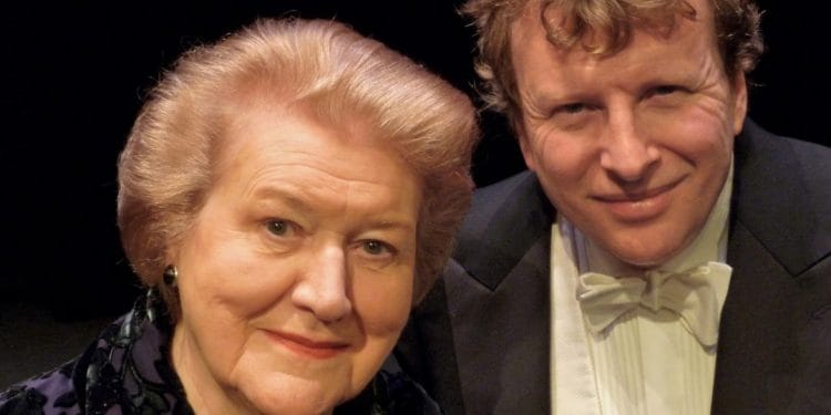 Dame Patricia Routledge and Piers Lane c Gussie Welch