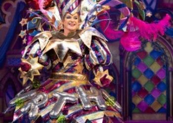 First Look: Snow White at The London Palladium - Theatre Weekly