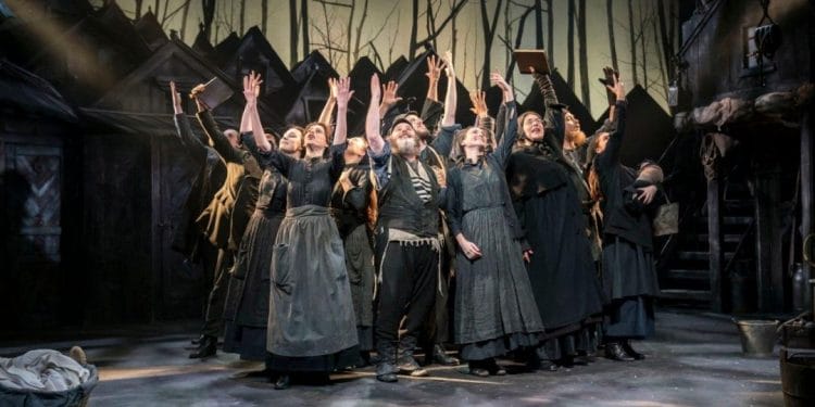 Fiddler on the Roof Playhouse Theatre Review credit Johan Persson