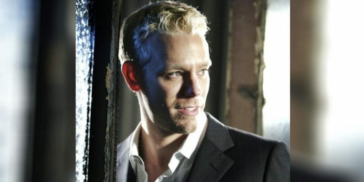 Adam Pascal