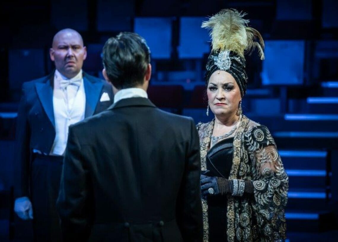 Review Sunset Boulevard In Concert From Curve Leicester Online Theatre Weekly 9567