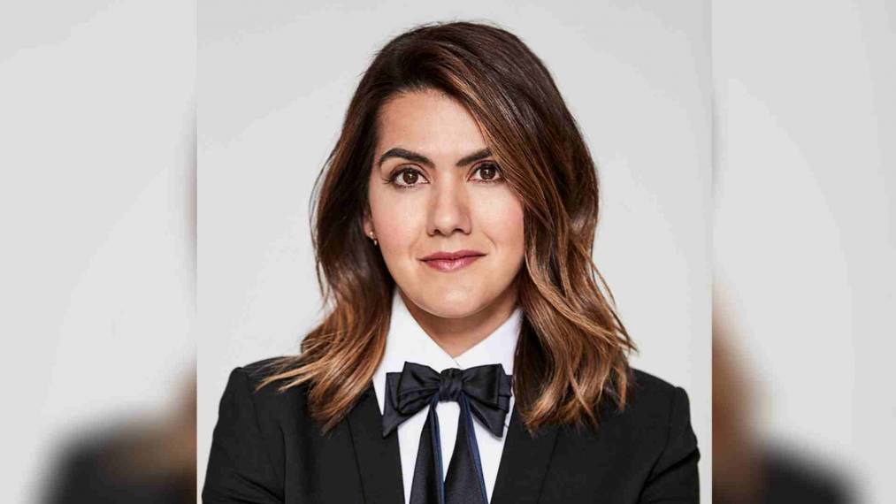 Farrah Storr