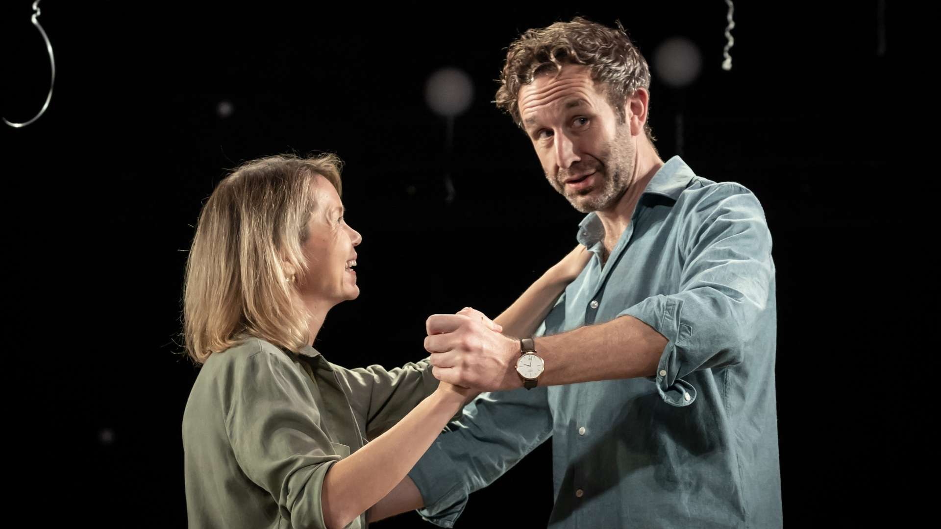 First Look Anna Maxwell Martin And Chris O Dowd In Constellations At The Vaudeville Theatre Theatre Weekly