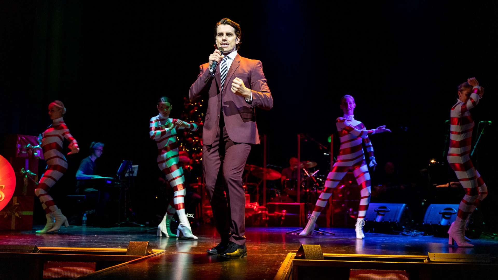 West End Musical Christmas Returns This Festive Season Theatre Weekly