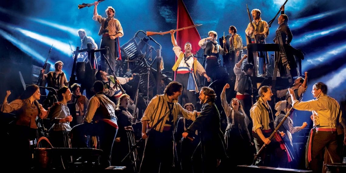 LES MISERABLES. Barricades. Photo by Johan Persson