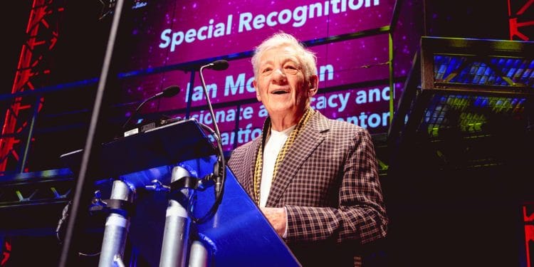 Ian McKellen at The Pantomime Awards Photo Andrew Billington With special thanks to the Producers and Creative Team of Jersey Boys.jpg