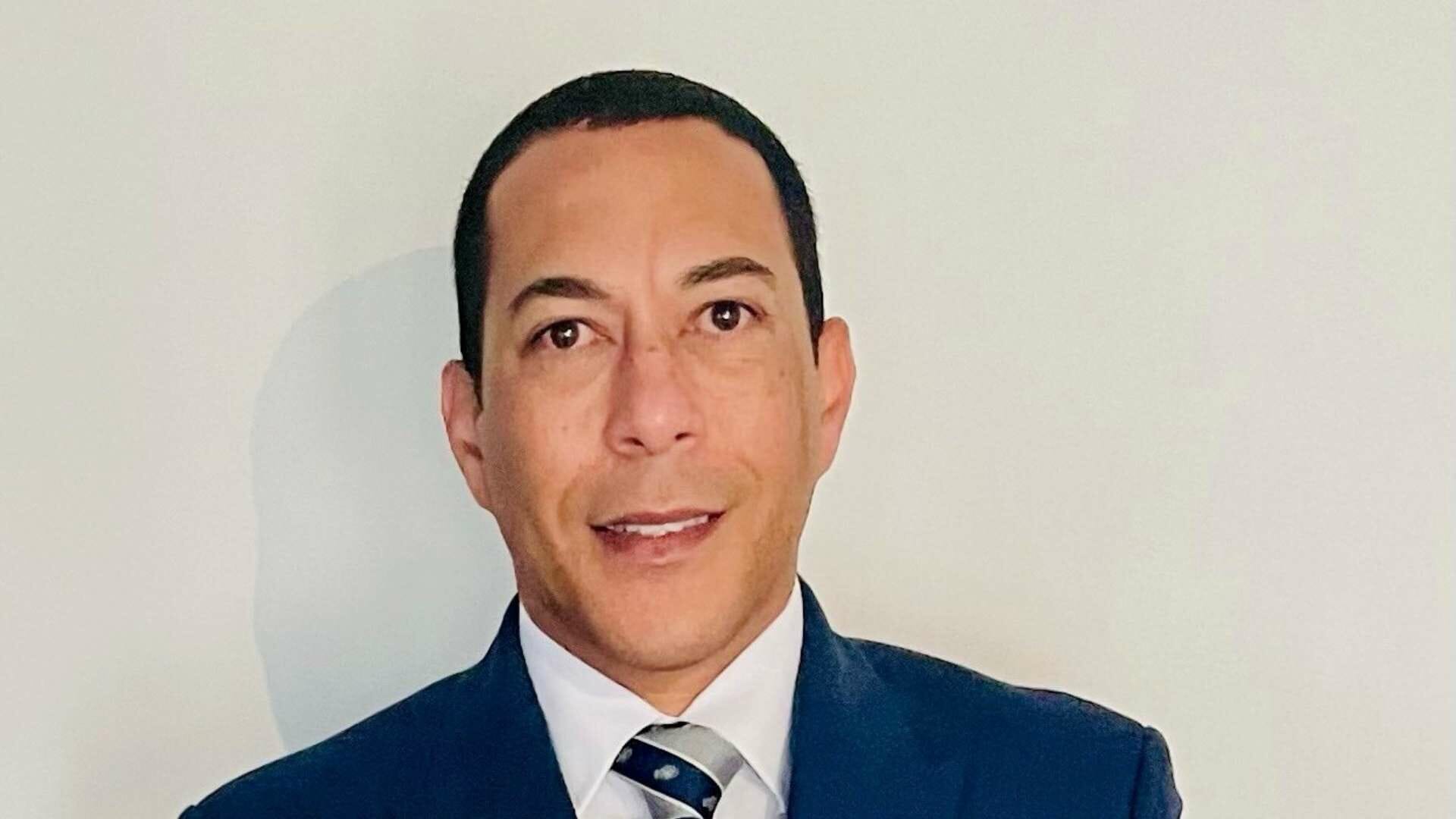 Professor Randall Whittaker (1)