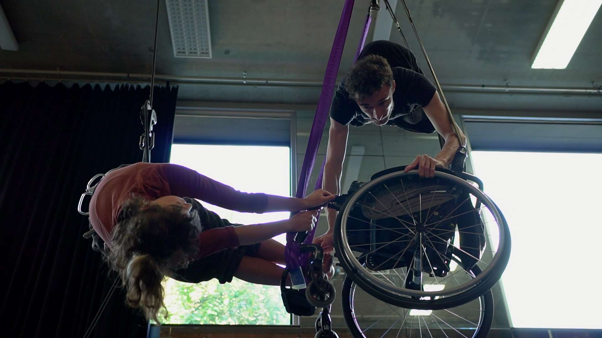 Without Walls AneMoia Circus