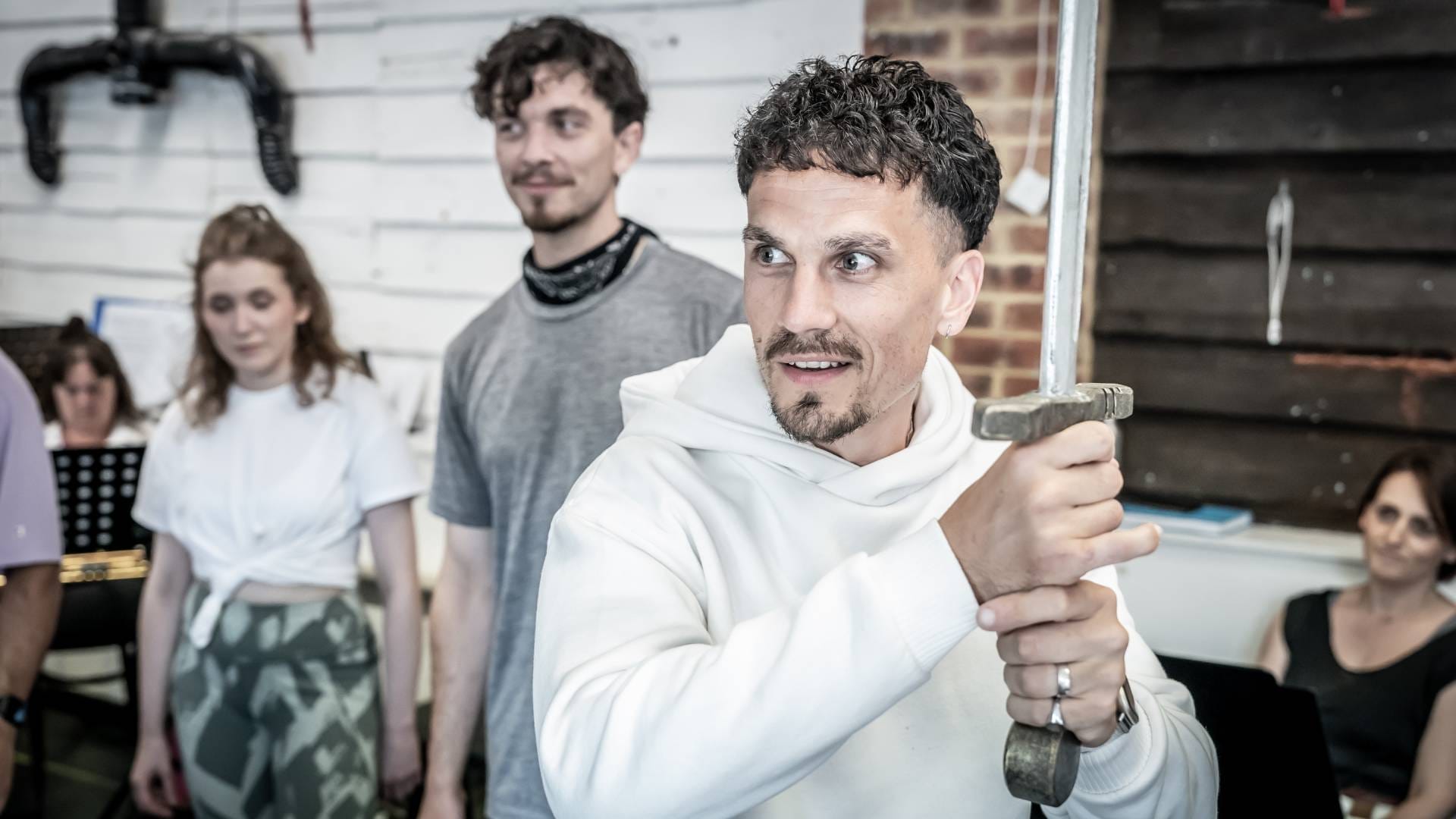 Cast Announced for Lord of the Rings at Watermill Theatre - Theatre Weekly