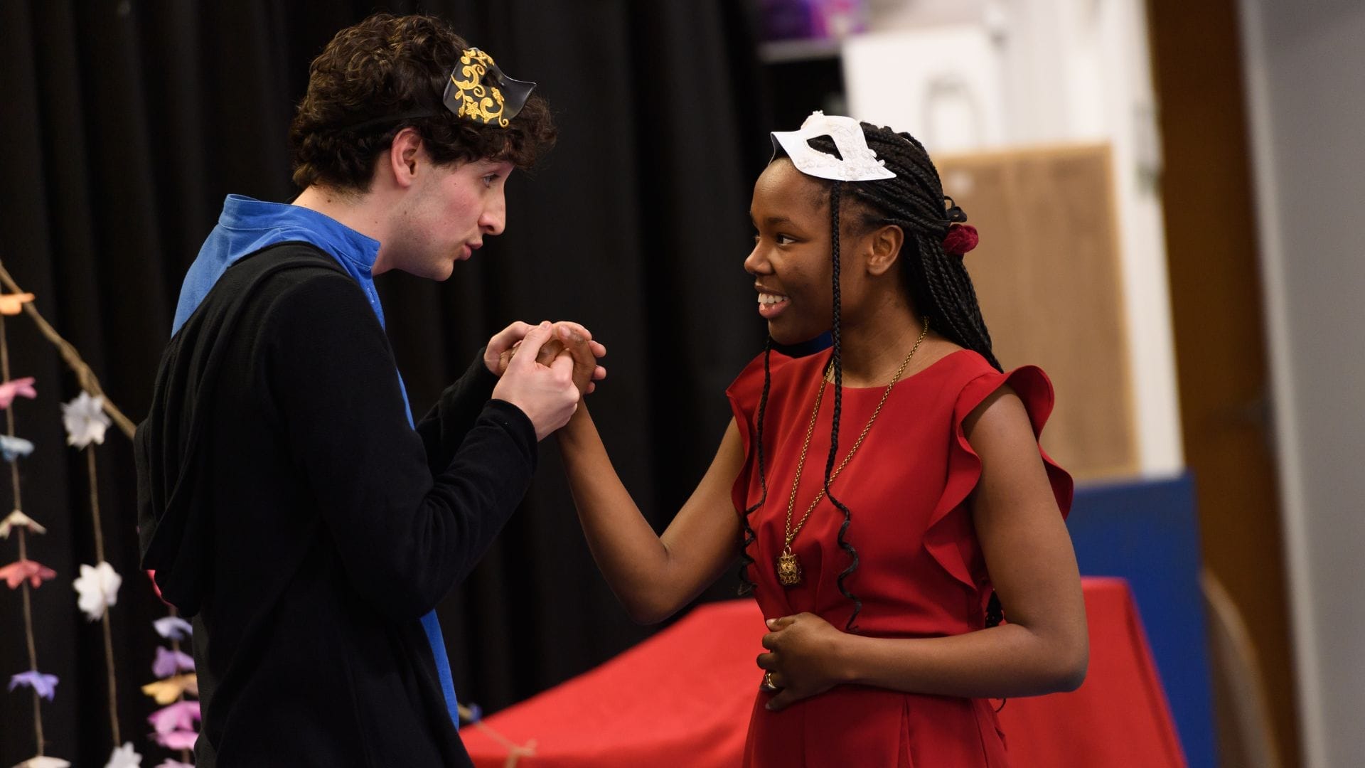 First Encounters Romeo and Juliet credit Joe Bailey RSC