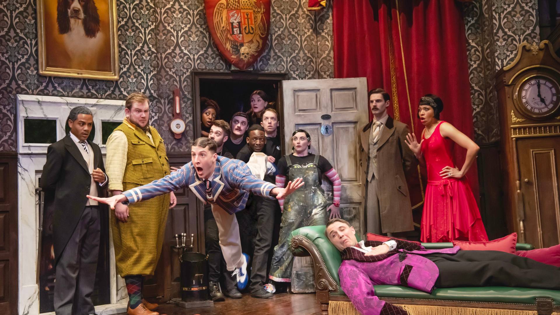 First Look: The New Cast of The Play That Goes Wrong at the Duchess ...